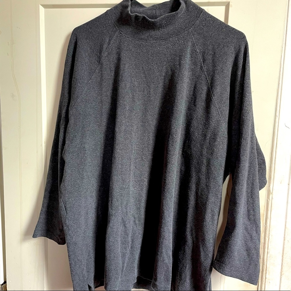 LIMITED dark grey men’s sweater